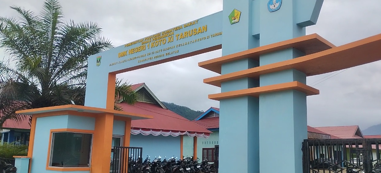 TUJUAN SEKOLAH SMKN 1 KOTO XI TARUSAN